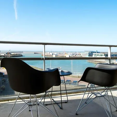 Luxury Near Scheveningen Apartment The Hague